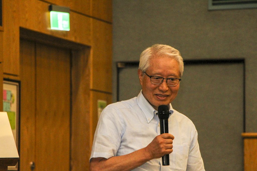 ITRI会議室で講演する熊谷先生